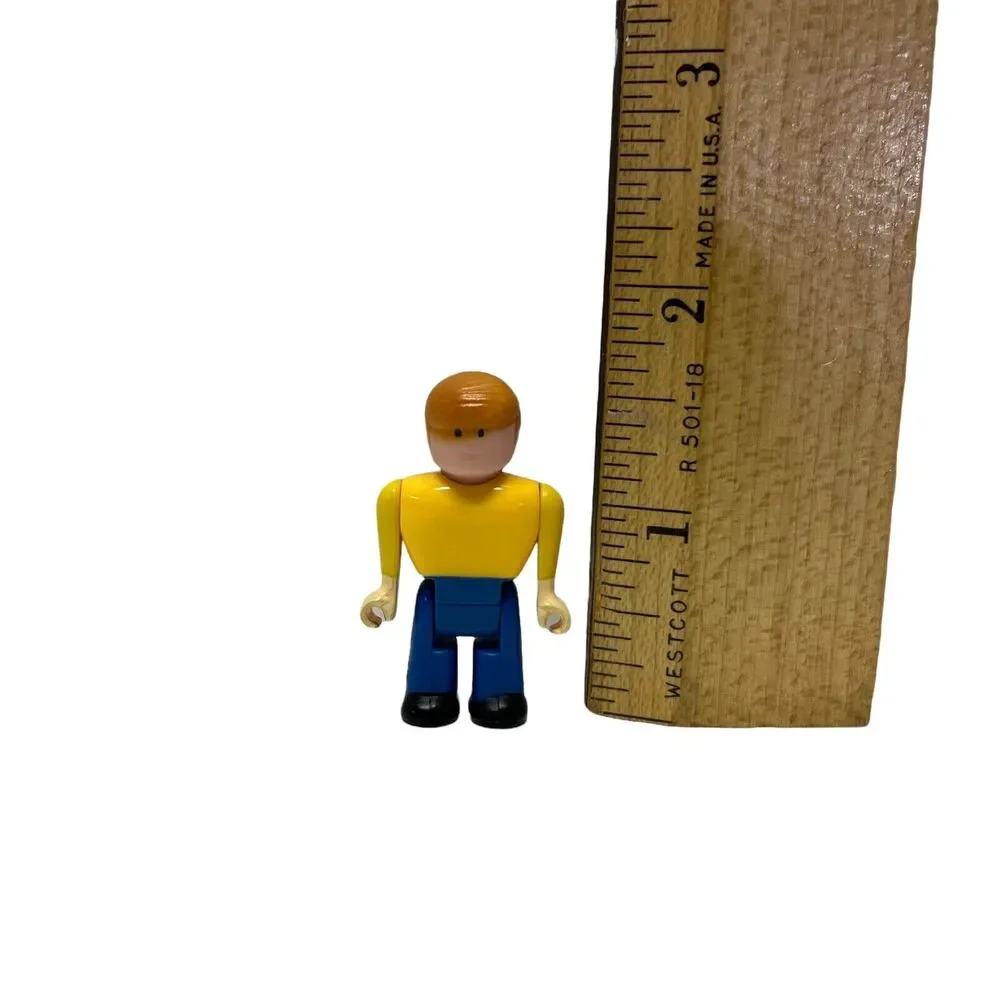 Vintage TYCO Super Blocks Mini Figure Blonde Male Yellow Shirt Blue Pants